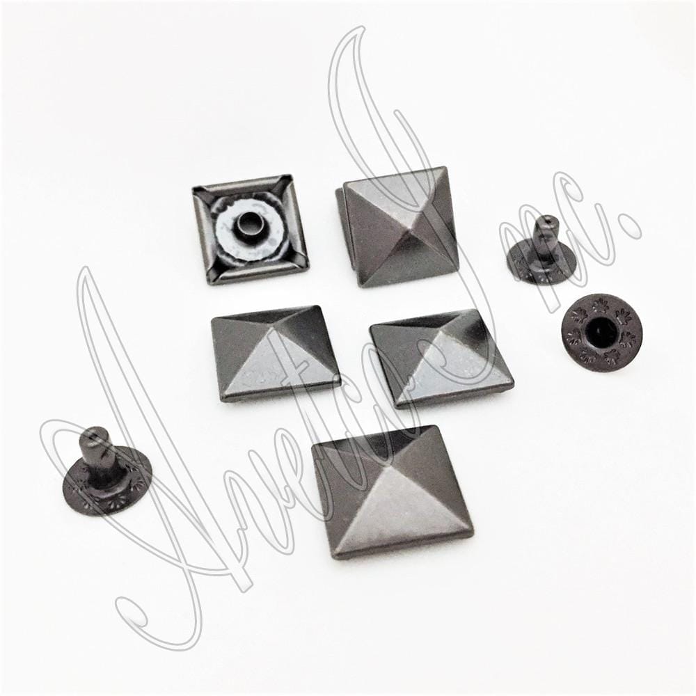 1638  Pyramid Rivets- R630