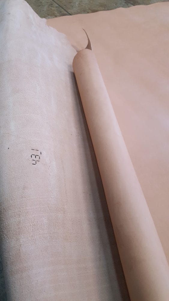 VEG TAN FULL HIDE