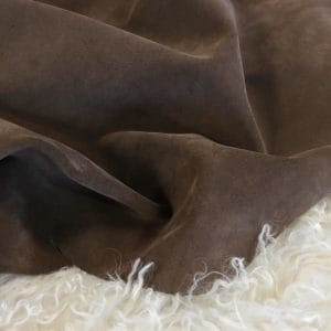 what is cow suede leather? The Vertu Cow Suede Leather Collection is made with exquisite cowhide and suede leather, with a thickness of 1.2-1.6mm and a weight of 3/4 oz. Chrome tanning techniques are used for a timeless and classic material, perfect for high-end jackets, boots, and other leather items.