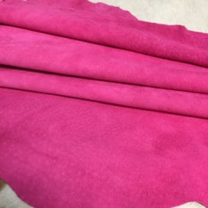 What is nubuck leather This material is suitable for footwear, accessories, handbags, apparel, craft, belts, and DIY projects. Nubuck leather is swine (pig leather) that has a medium soft temper and a chrome tannage. It has a texture that is referred to as nubuck and an average hide size of 8-10 sq. ft. The thickness is 3 oz. (1.0 – 1.2 mm). The raw material comes from the subspecies Sus scrofa domesticus and is from Taiwan. It can be used for DIY projects.