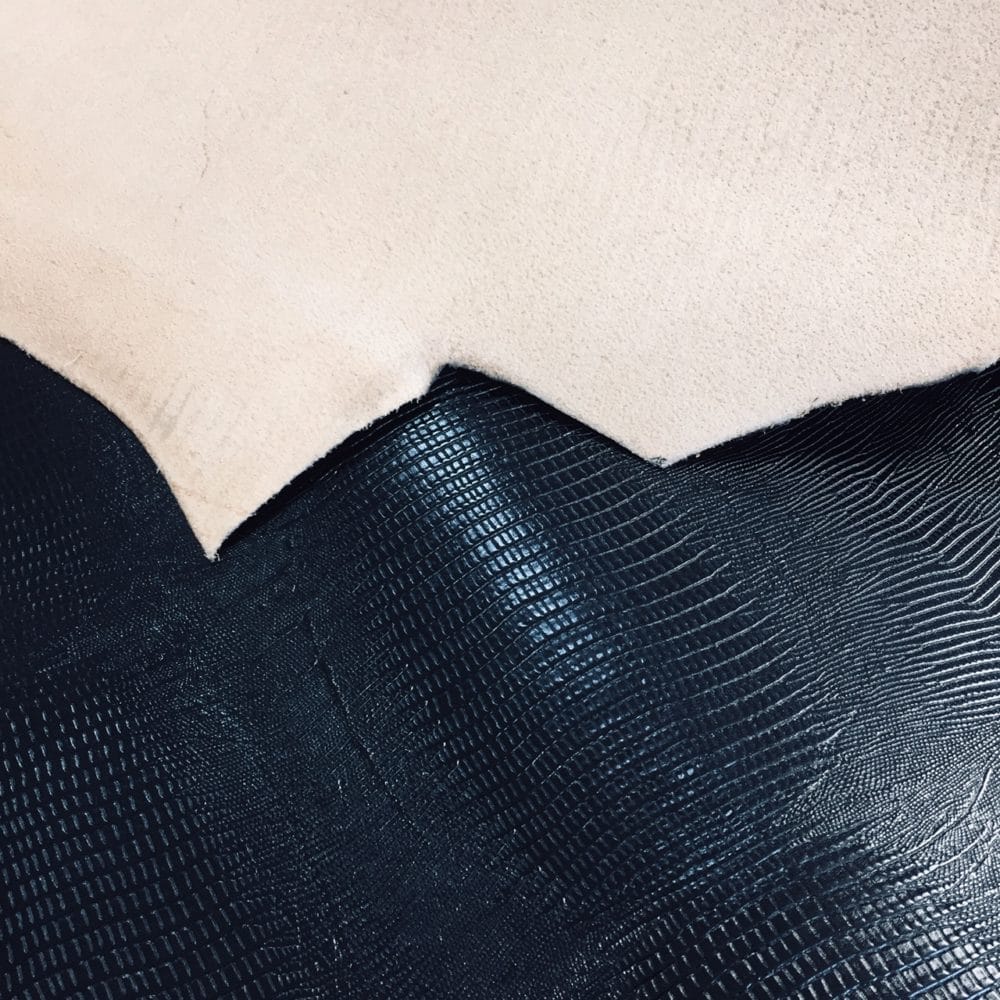 Lizard Embossed Cow Double Shoulder Veg Tan 3 oz Black Avetco Inc. (2)