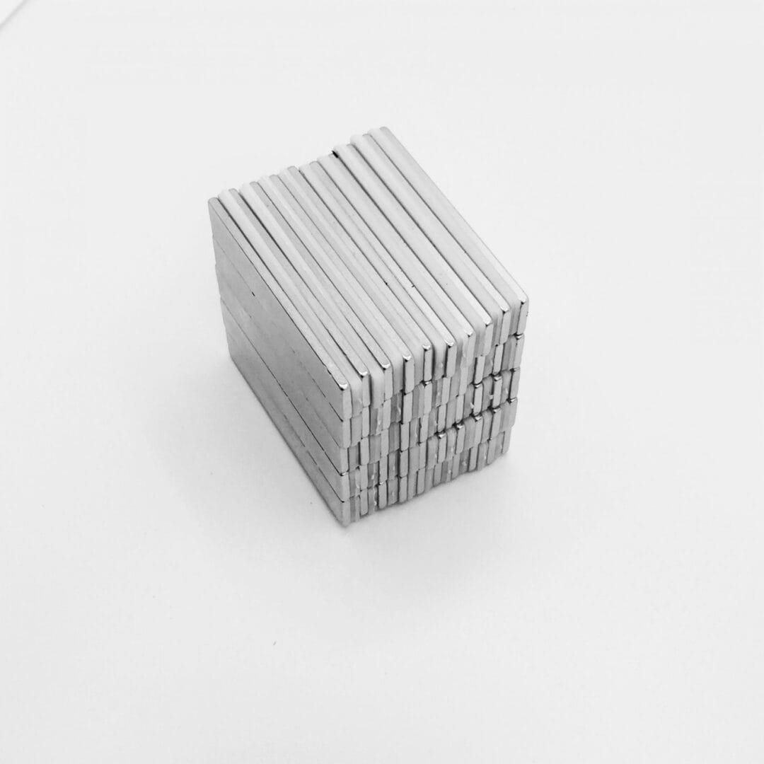 N35 Rectangular Neodymium Magnet Blocks (2)