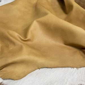 The Goatskin leather comes in a smooth finish that is very eye-catching, especially with the must-have authentic colors. The texture of the leather is silky smooth. This durable leather ranges from dark neutral colors to bright lively colors, which can be used to create many different looks.