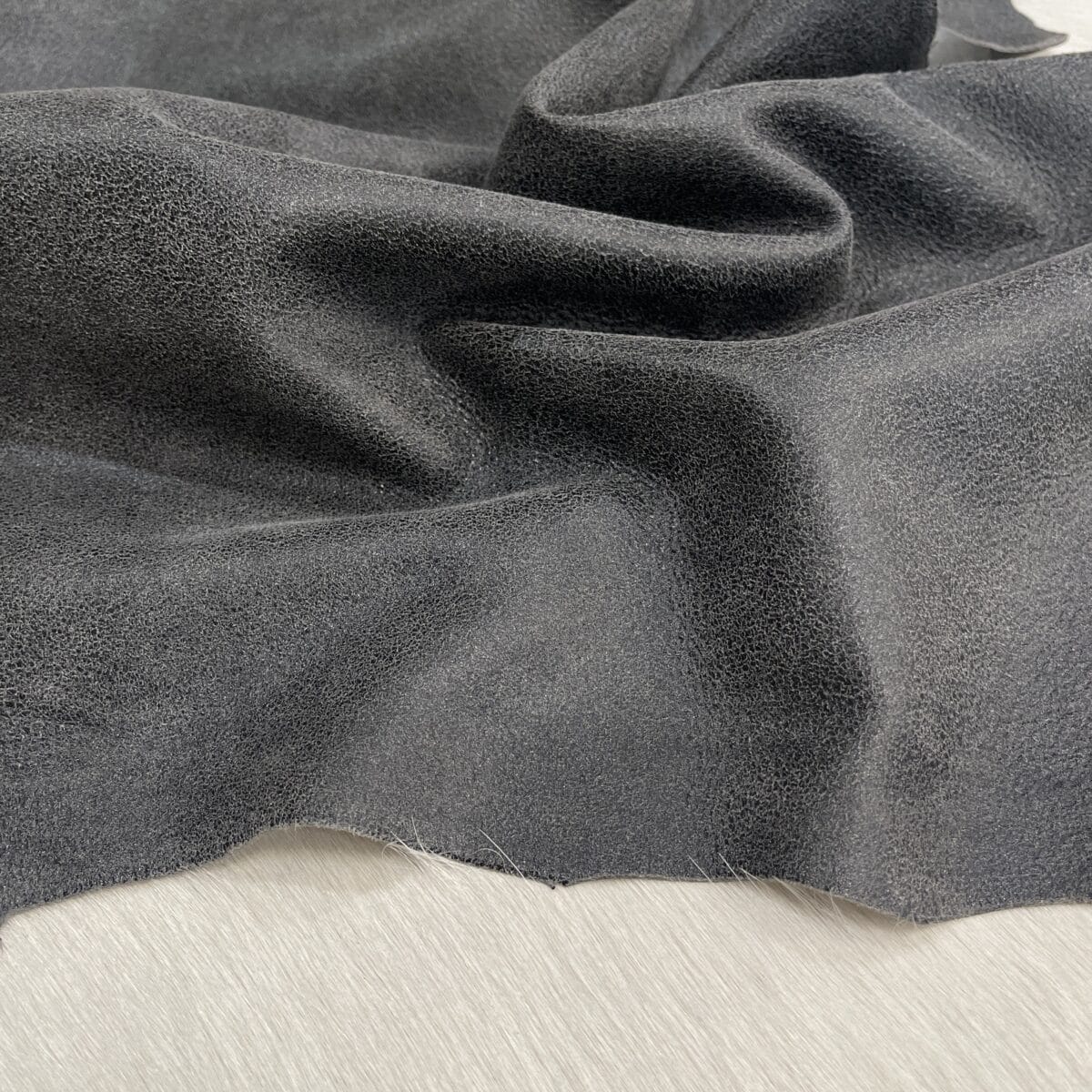 black-crackle-offwhite-base-flatjpgJPG 2