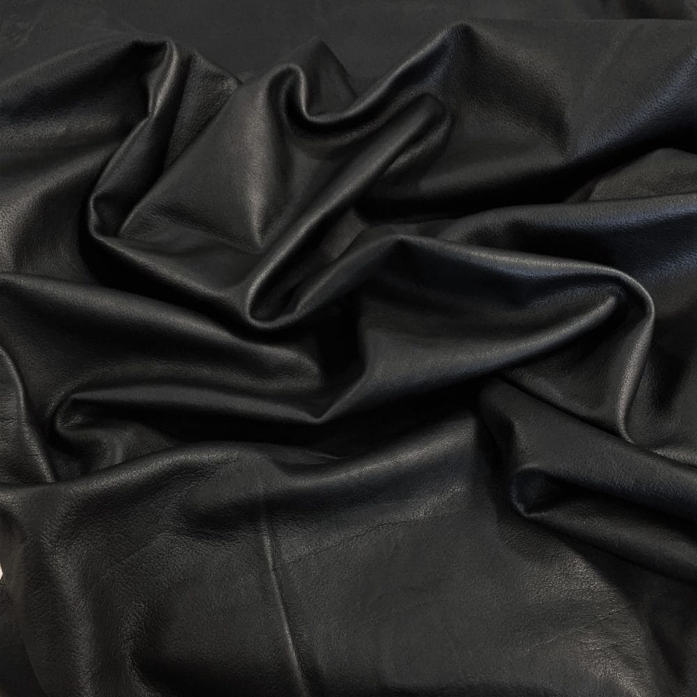 PHOENIX Black D/T Buffalo Avetco inc.