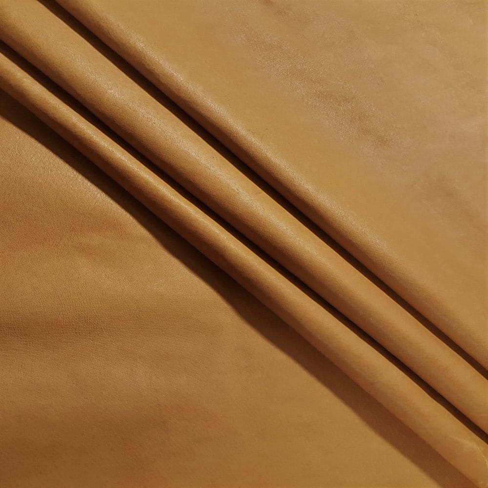 cognac pig leather avetcoinc@