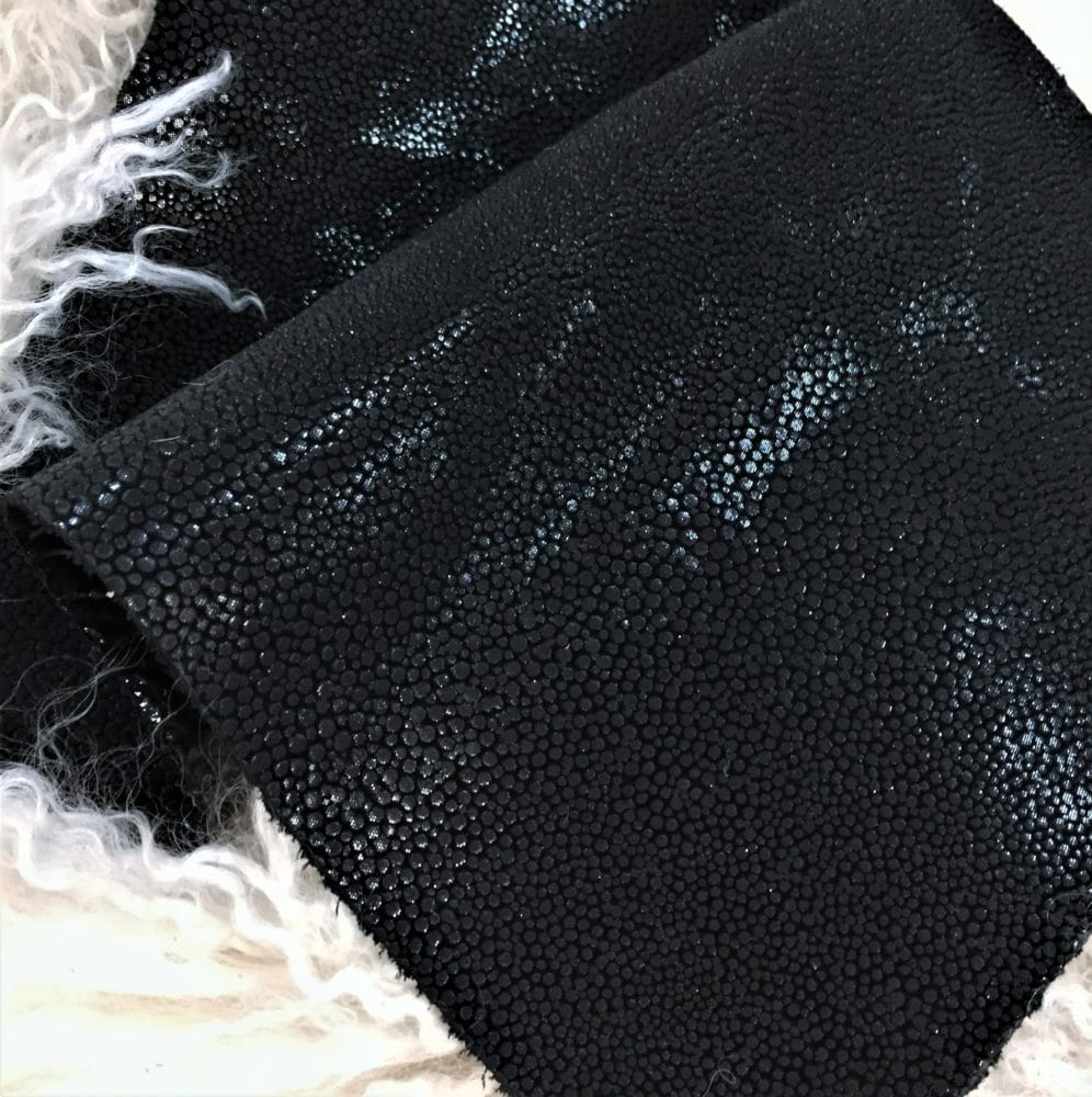 Meteor Black Avetcoinc (1)