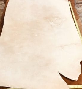 This premium 10/11 oz stamping leather is crafted from 100% natural veg-tanned cowhide using a meticulous drum process to ensure top-notch quality. All selections undergo the same rigorous treatment to guarantee exceptional rupture resistance, moisture protection, water penetration, and flexibility.