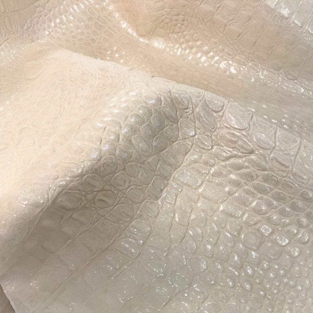 Croco Gator Embossed Lambskin Avetcoinc@