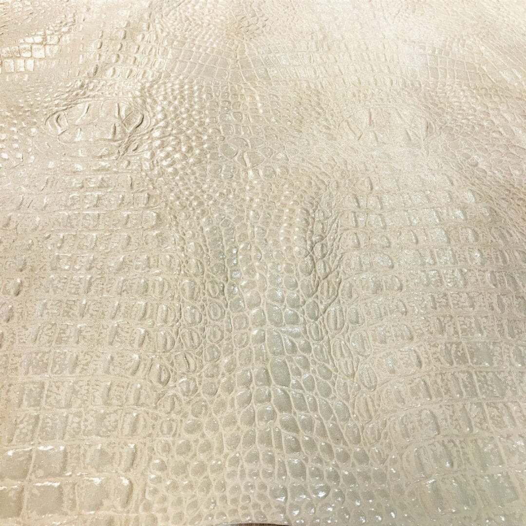 Croco Gator Embossed Lambskin Avetcoinc@