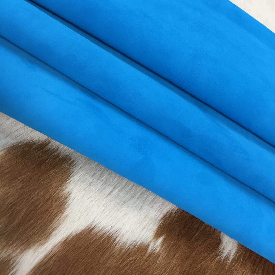 vivid blue (3)