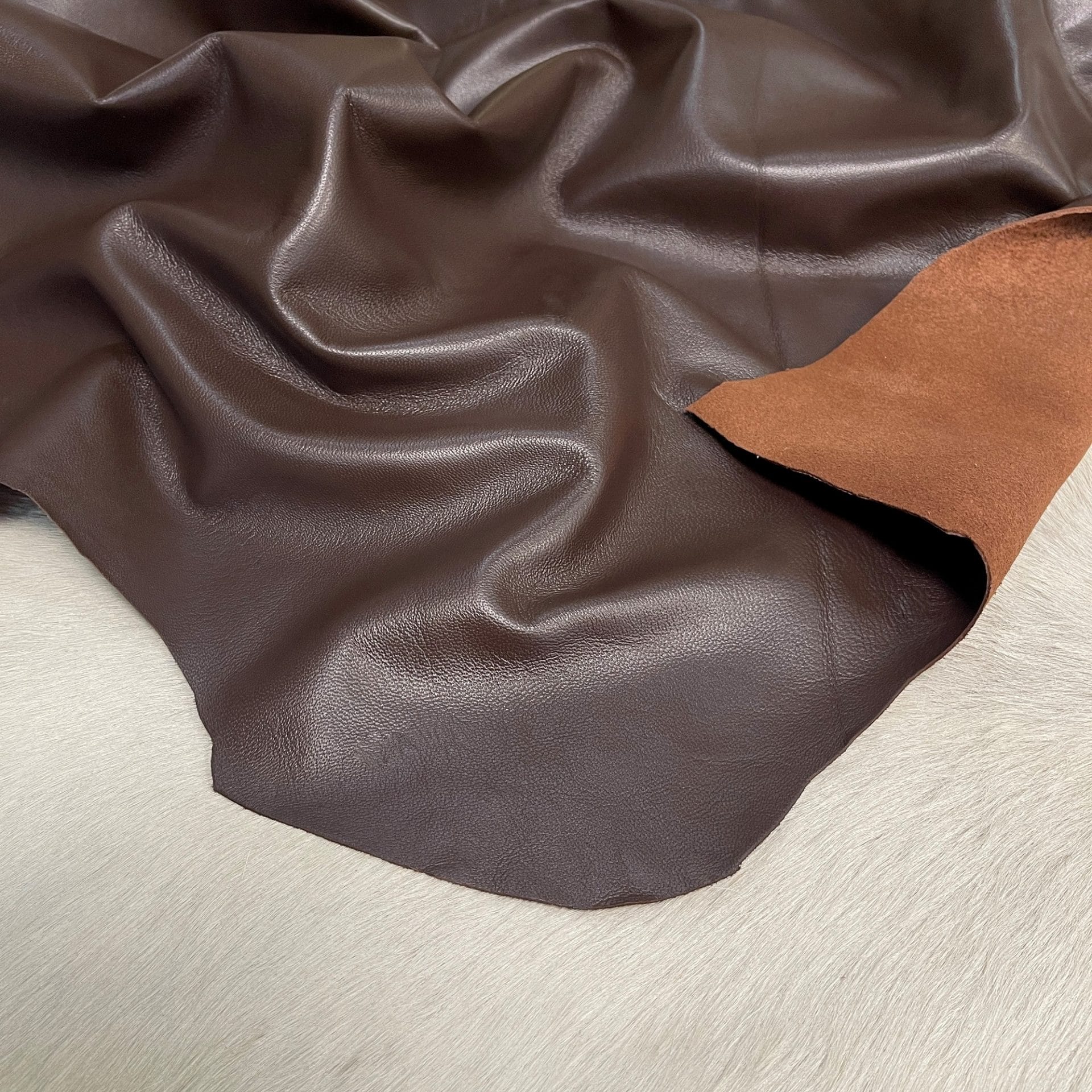 Chestnut Sheepskin Leather (3)