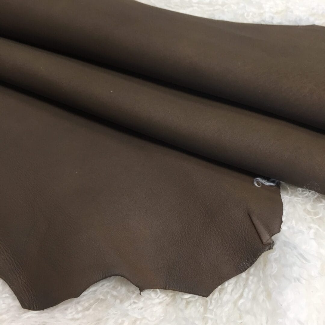 Lagon Reversible Lambskin avetcoinc@ (3)