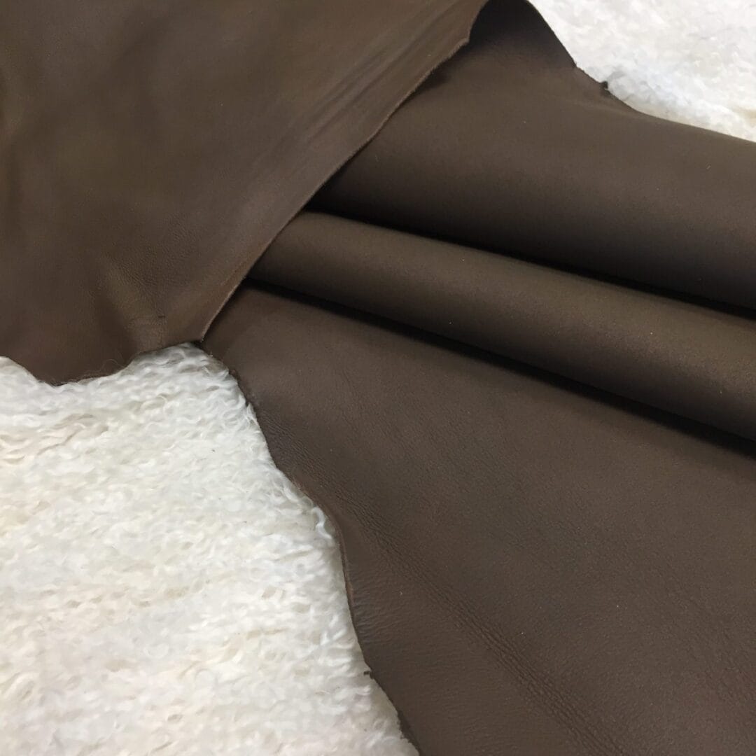 Lagon Reversible Lambskin avetcoinc@ (4)