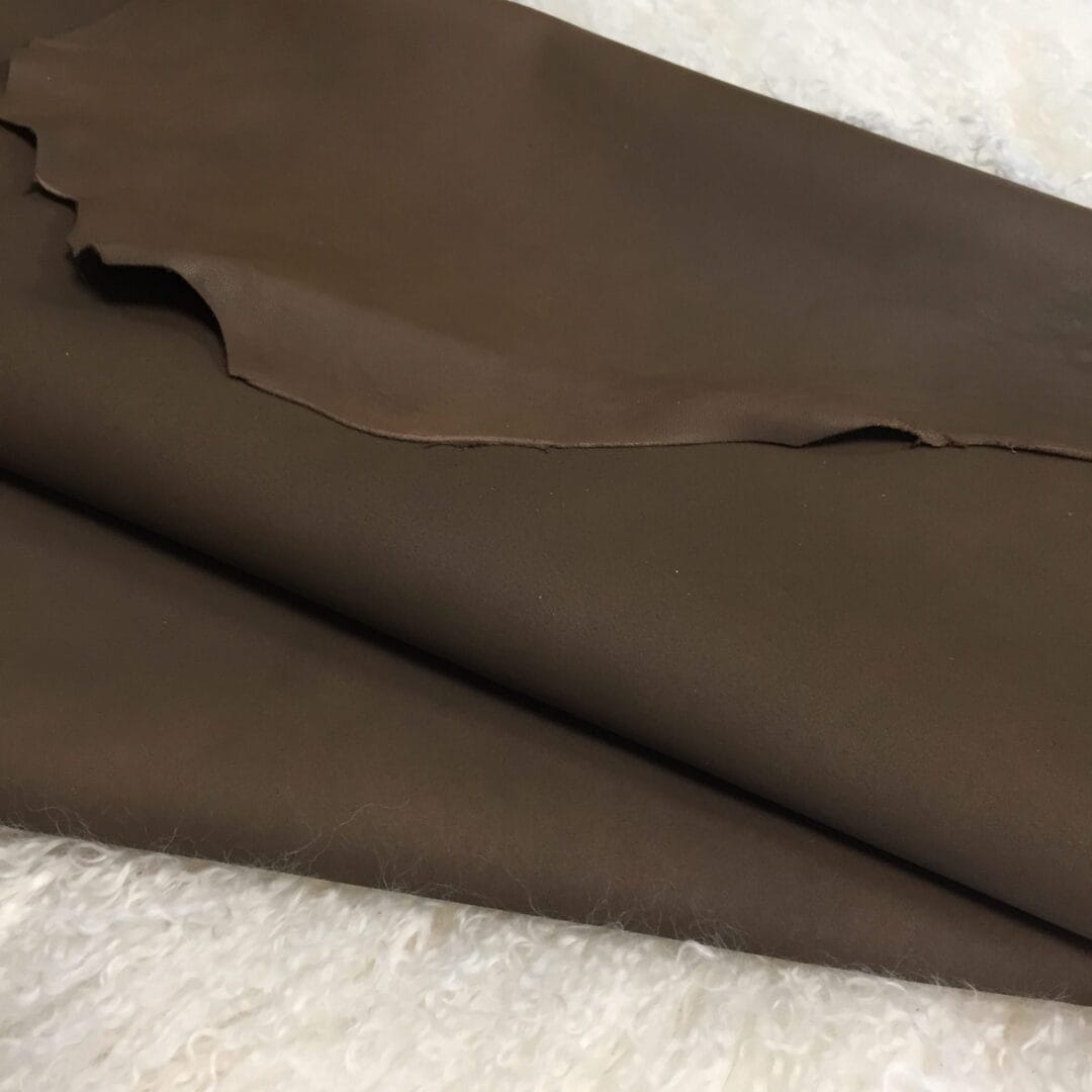 Lagon Reversible Lambskin avetcoinc@ (9)