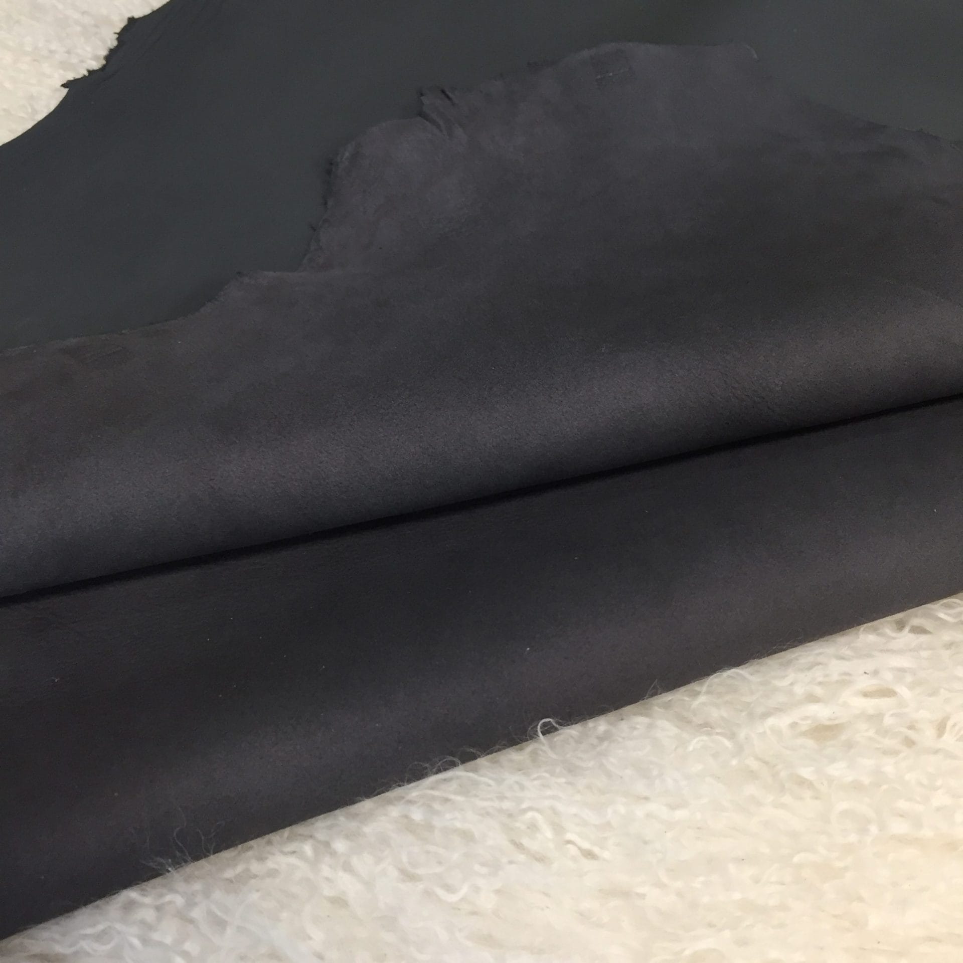 Lagon Reversible Lambskin avetcoinc@ (C2)