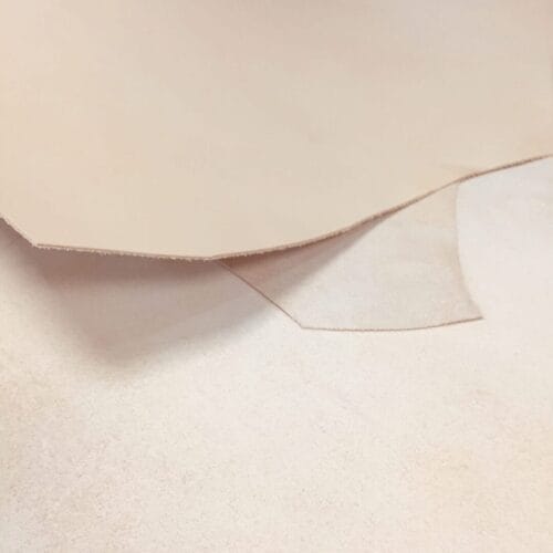 what is veg tan leather Tuscany leather is a 100% organic, soft and sustainable 4/5 oz Veg Tan leather. It is made from plant extracts that undergo sustainable growth, harvest, and processing methods. The leather contains no toxic substances and is metal-free and chrome-free, making it an eco-friendly option. It is a popular choice for footwear, leather goods, saddlery, belts, gloves, and more. Its sustainable nature and eco-friendliness make it an excellent choice for those who prioritize environmentally friendly practices.