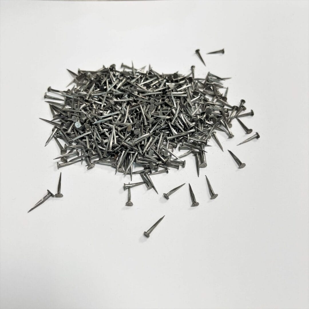 HAND CUT TACK NAILS AVETCOINC@ (2)