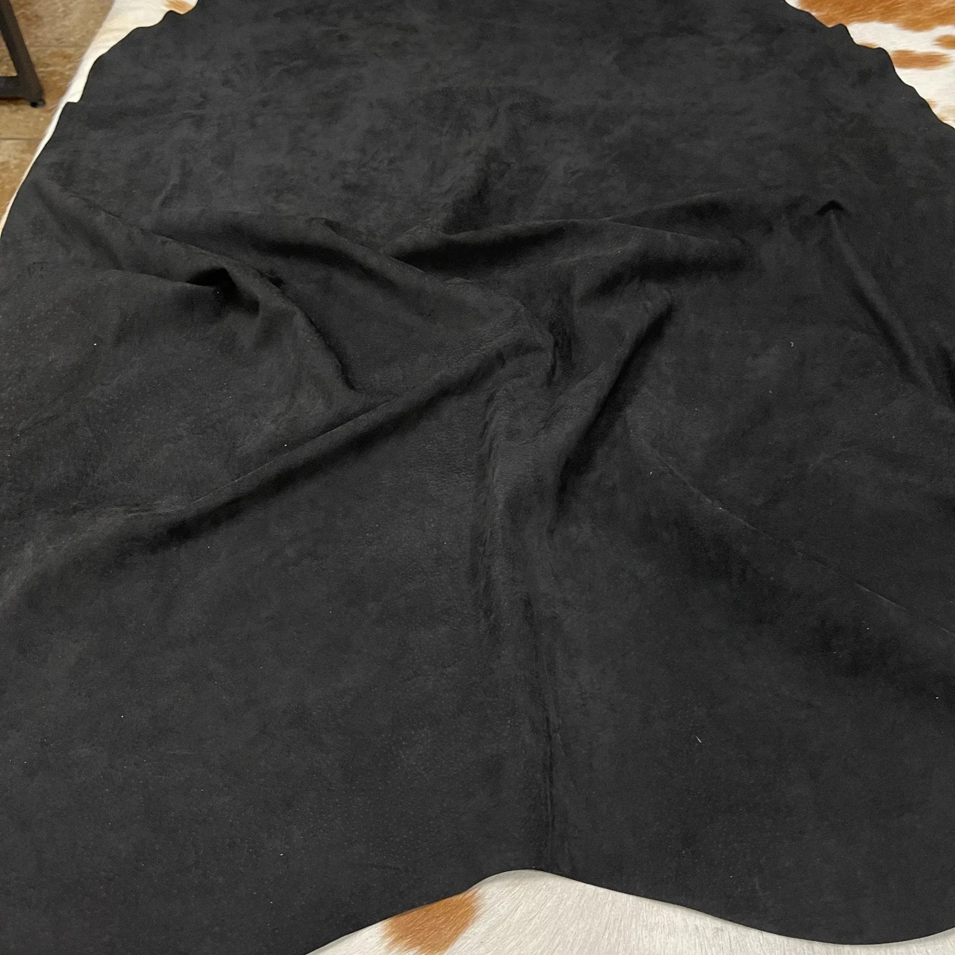 Black Grain Pig Suede 1