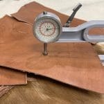 You will receive 5 pound of vegetable-tanned full-grain scrap tooling leather. This natural veg-tanned leather is perfect for smaller projects and is 100% vegetable-tanned. It is suitable for use in jewelry making, altered art, wallets, portraits, handbags, clutches, holsters, knife sheaths, and key fobs.