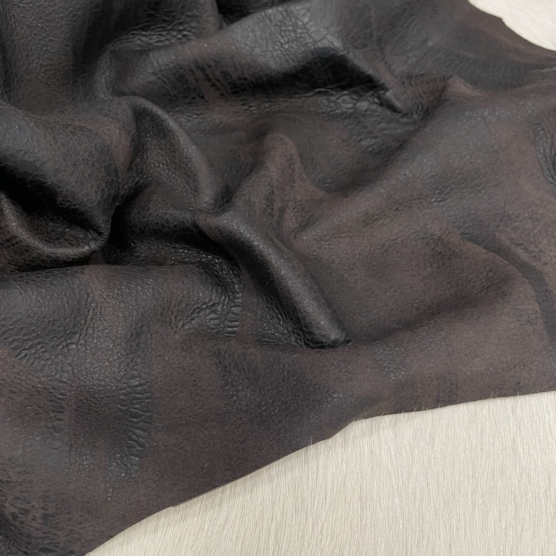 SL-119BRN Montana Lambskin 3-0005
