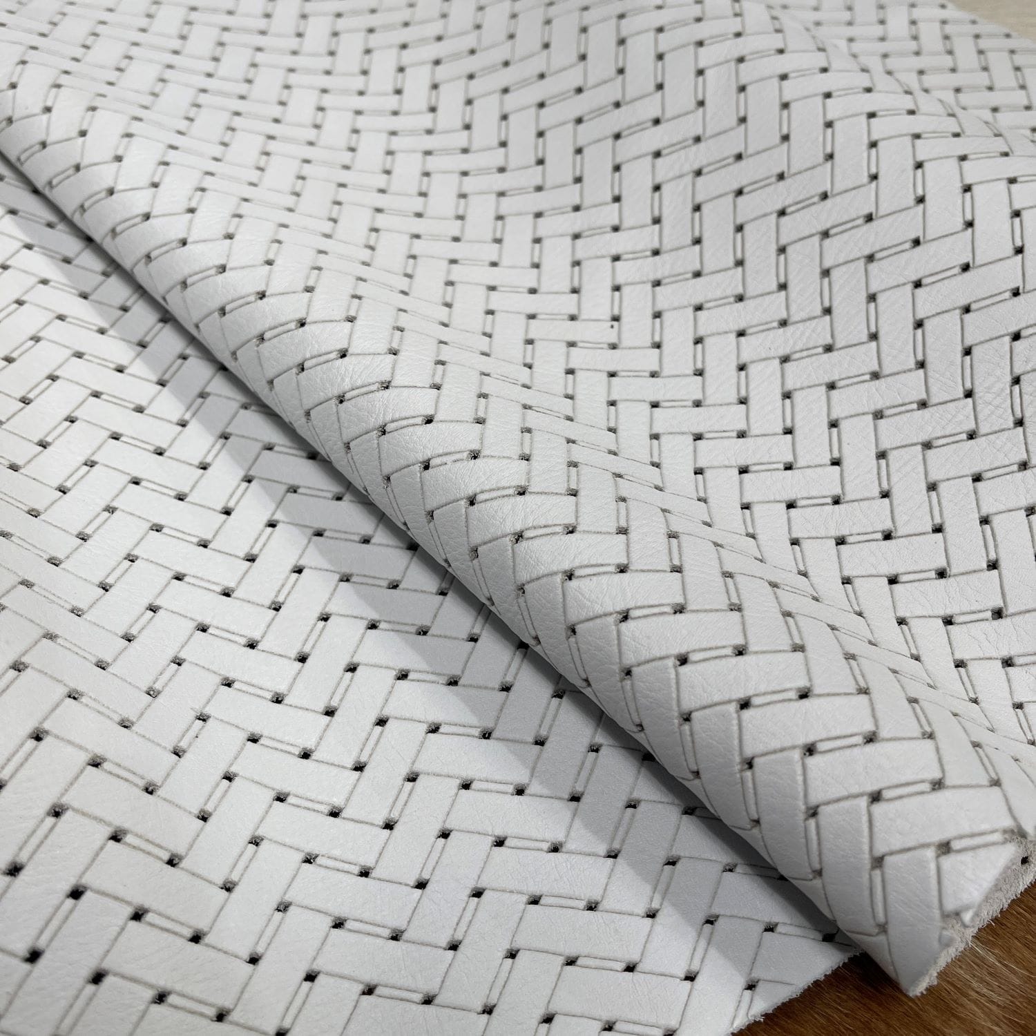 Gardner White Cow Leather- Avetco Inc 1