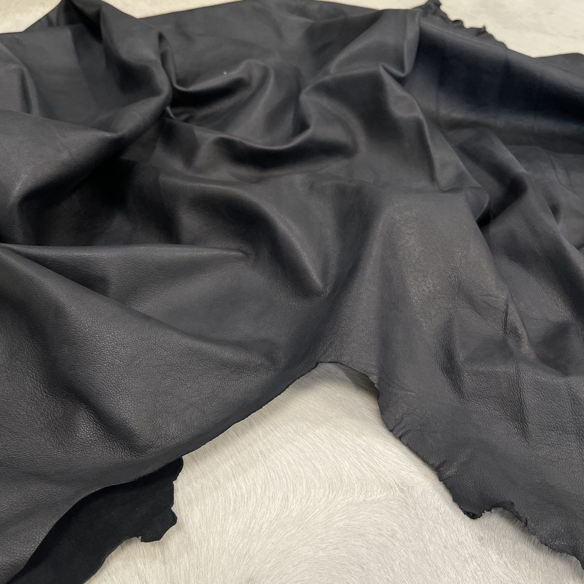 SL-103BLK
