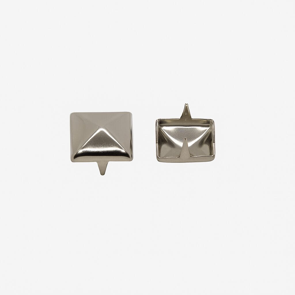 A60-10mm Pyramid Nail Head Nickel
