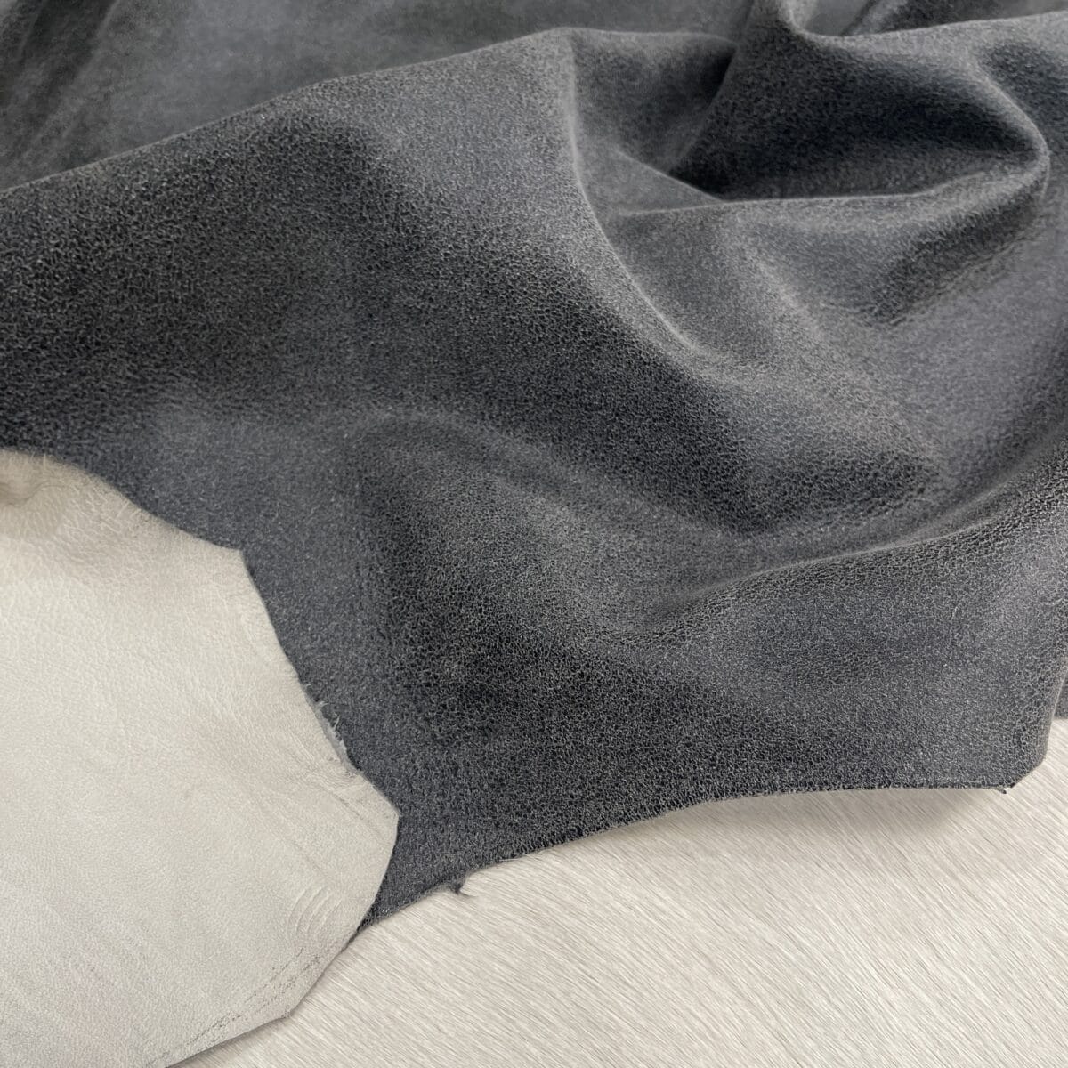 black-crackle-offwhite-base-flatjpgJPG