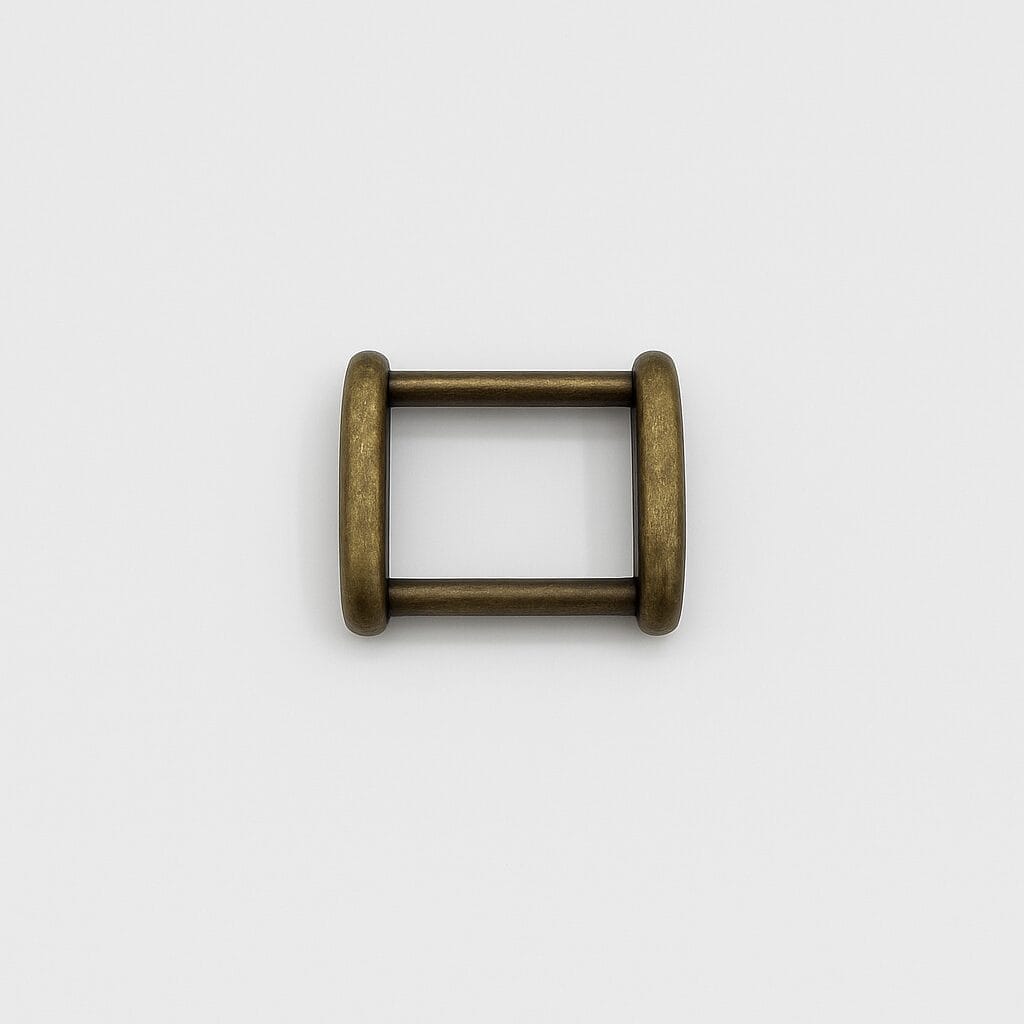 A_digital_photograph_features_a_square-shaped