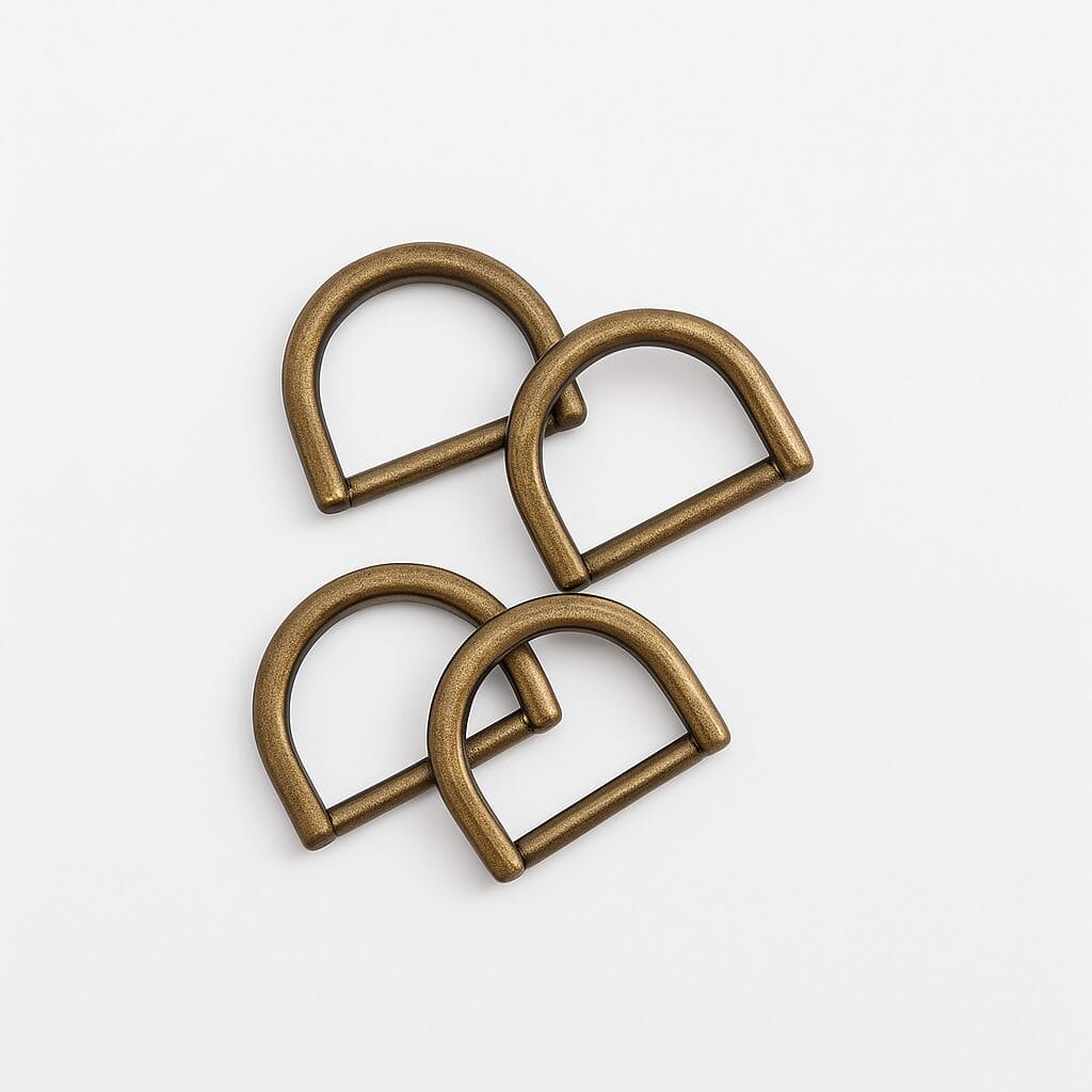 Y7456 Antique Brass D-Ring -Avetco