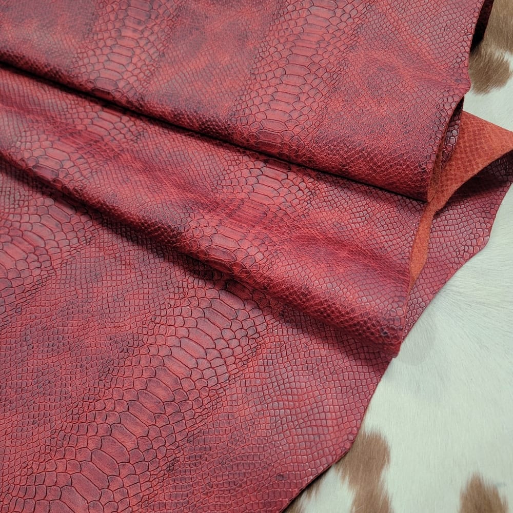Hektor-Red-Snake Embossed-Cow Leather-Avetco 2
