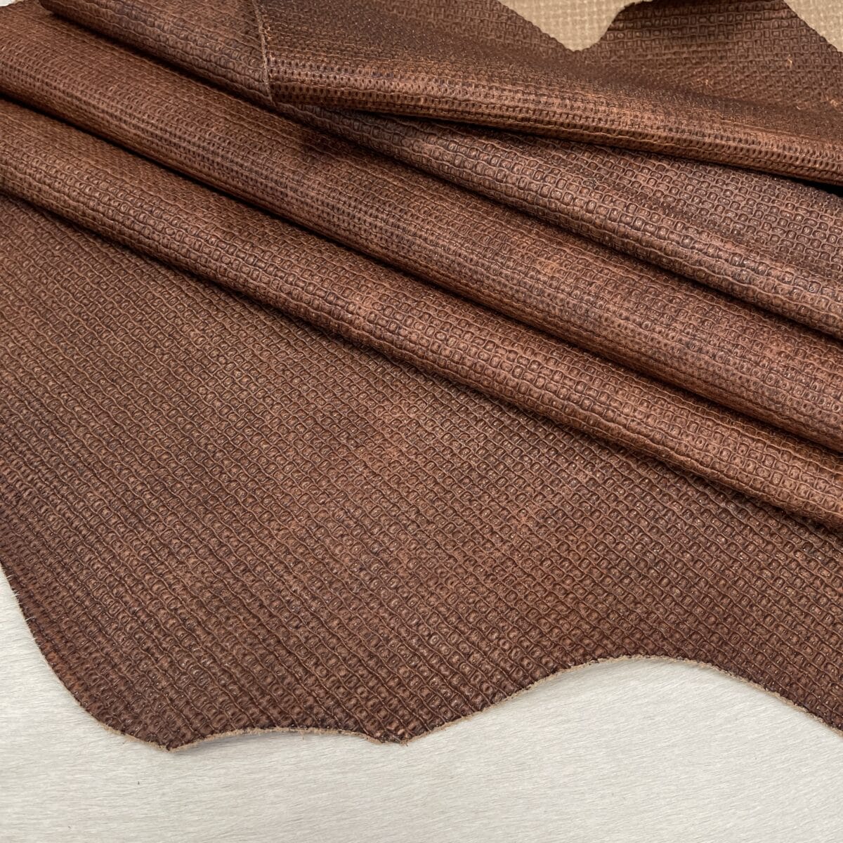 Havana Basket Embossed Cow Leather 3 oz Rustic Brown Basket Weave