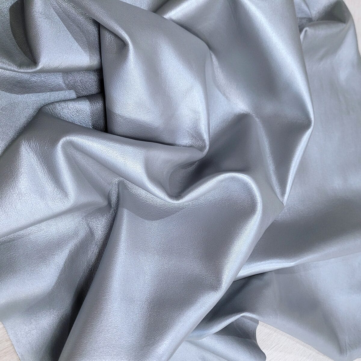 SL-102SIL Silver