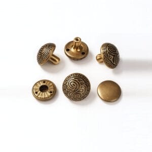 R598 dome rivet in Antique Brass with matching back cap