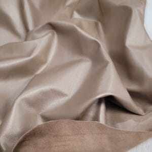 Pearlized Metallic Lambskin Leather 2 oz Beige